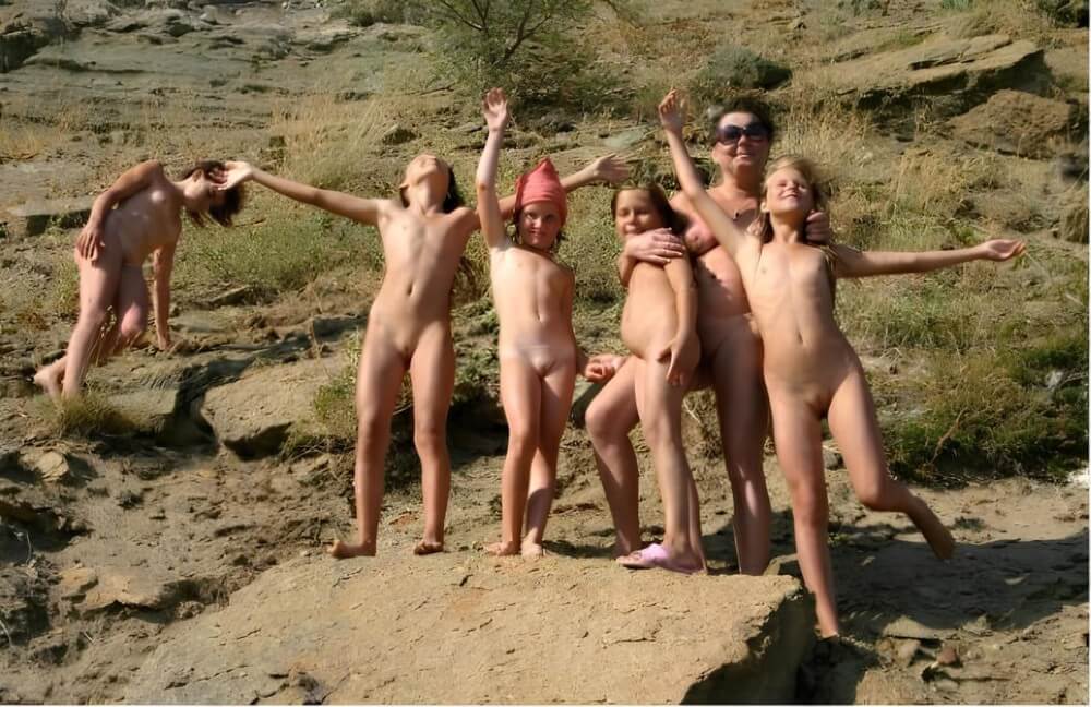Nudism in a sunny day pics - Nature is the best home for a naturist