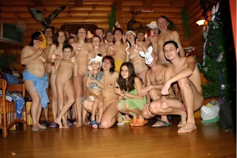 Sauna meet new year gallery - Nudism fosters trust and mutual understanding