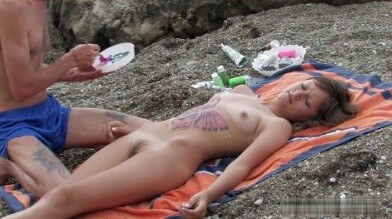 Naked body art on the beach Full HD video - It values honesty and sincerity in trusting the nudists around you