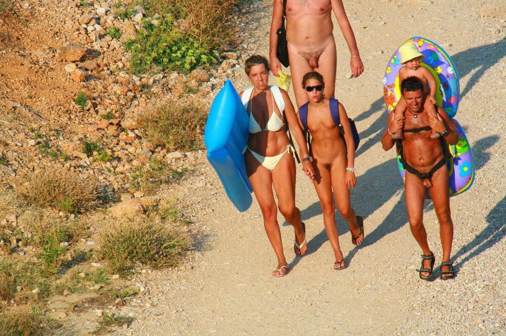Ula FKK Beach Entry Hills pics - Living with joy and ease is part of the naturist lifestyle