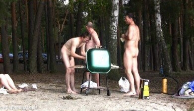 Naturist Sport Medley 2 - They value simplicity and naturalness, and encourage people not to feel self-conscious about being naked