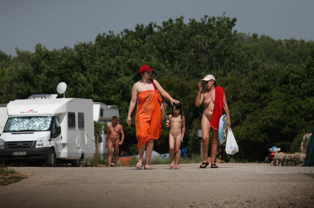 Bondi Beach Path Outskirt pics - Through naturism, people seek an opportunity to become closer to nature and to themselves