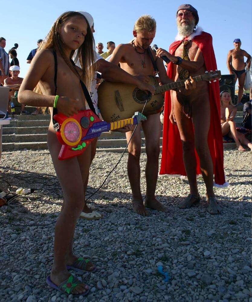 Naturist Beach Contests photos - Freedom and naturalness are the core principles of naturism and nudism