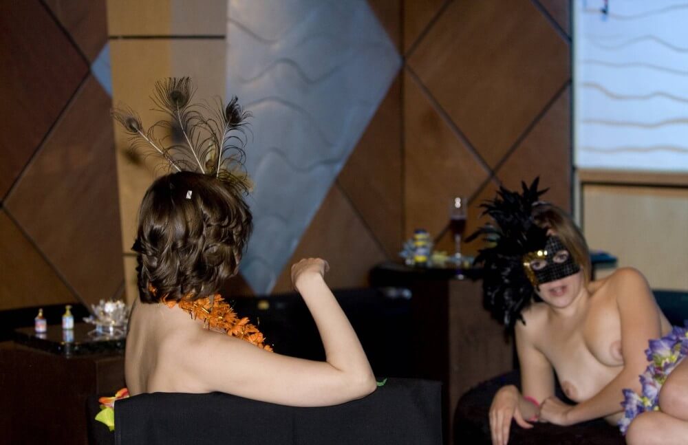 Masquerade Lounging photos - The idea of being naked is good