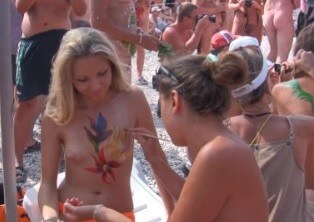 Neptune Ocean Festival # 2 Full HD - Nudism brings joy to life