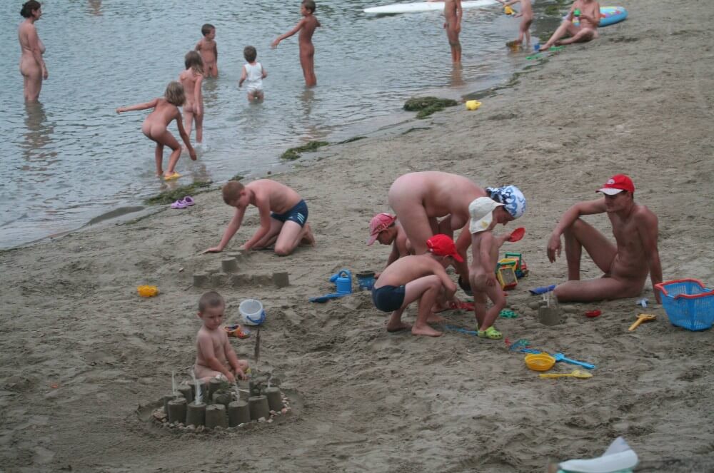Nude Mom Nurture Series photos - Nudity in naturism is a way to experience freedom and harmony
