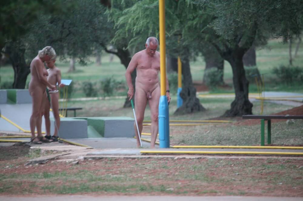 Mini-Golf Nude Participants pics - Clothing is also a mask for a nudist