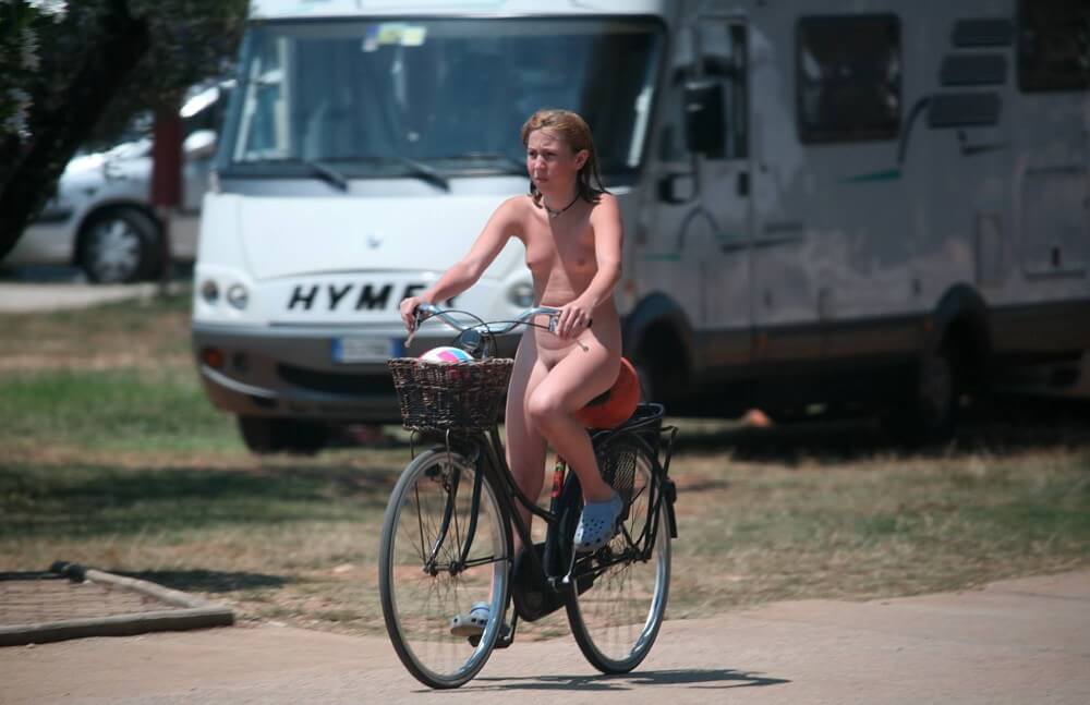 Leaving the Outdoor Site pics - Watching us naked in nature
