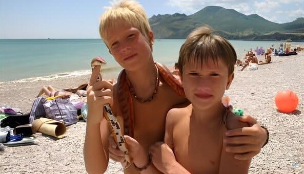 Premium Content # 23 - The natural beauty of the body is one of the goals of naturism and nudism