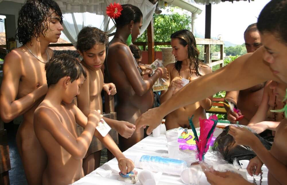 Brazilian Sunshine Beauty photos - Nudity as a natural part of human existence