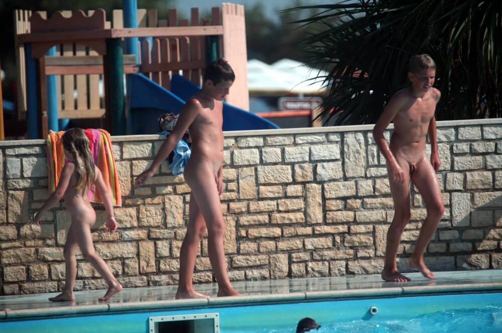 Naturist Pool Assortment photos - Being yourself is part of nudism