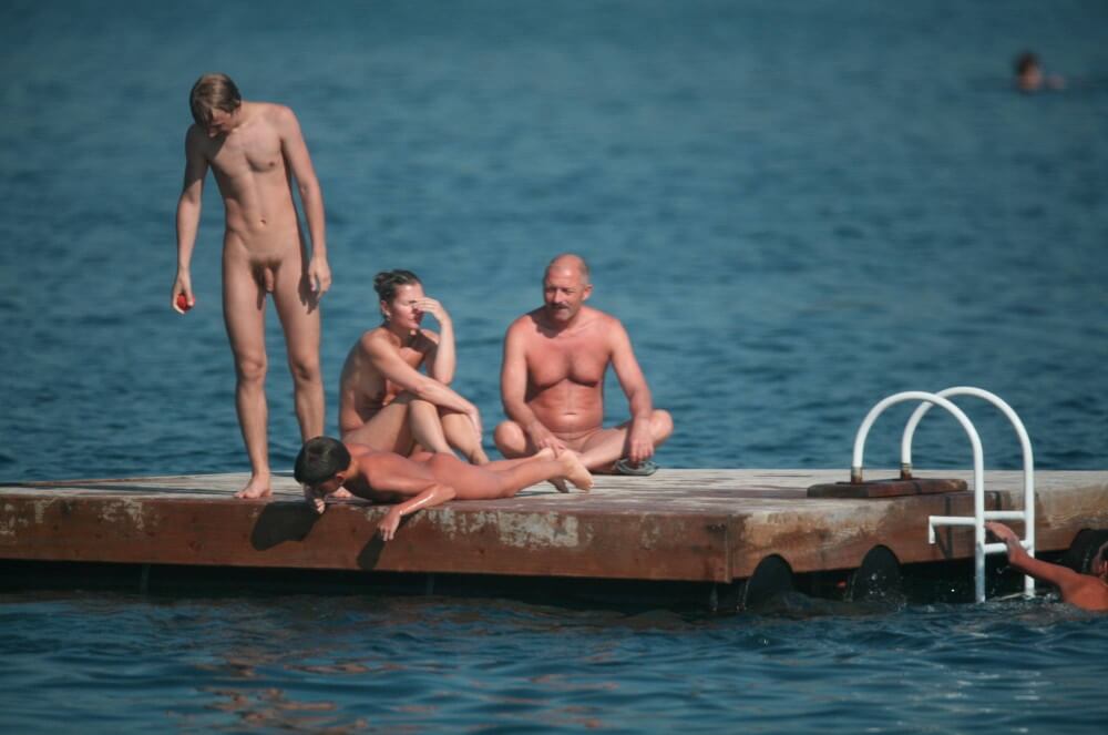 Naturist Family Water Slab pics - A space for those who seek bodily freedom