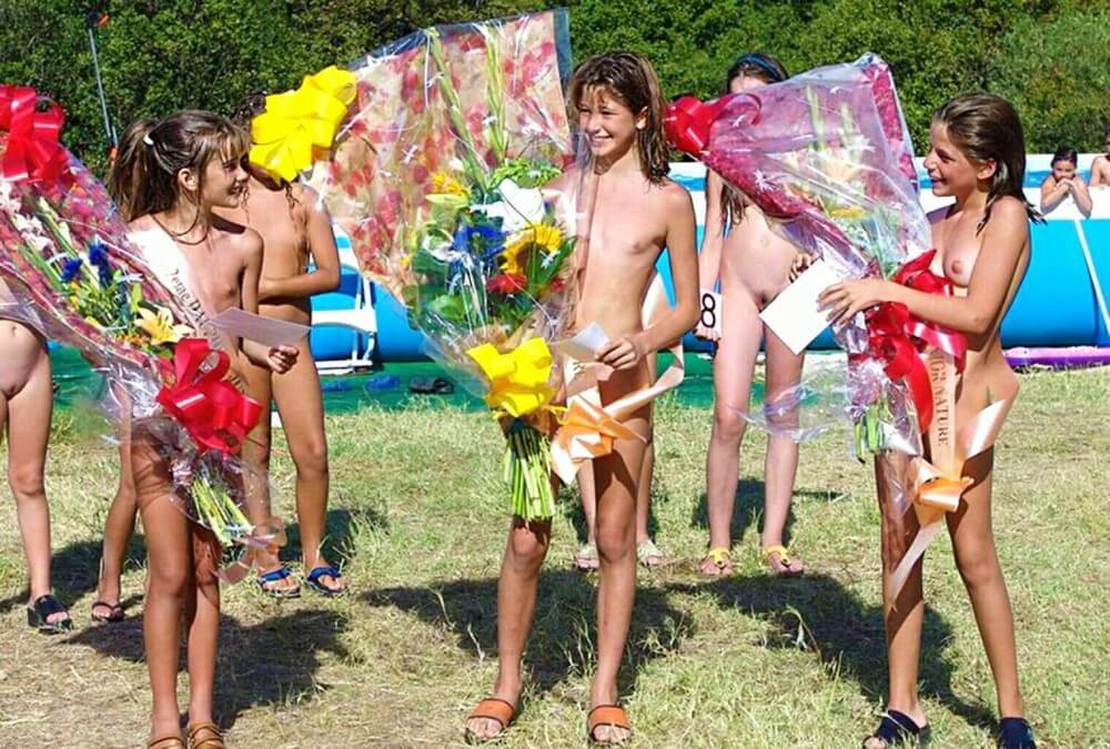 Nudism photo gallery # 2 - Not being afraid of nudity is the path to inner freedom and harmony