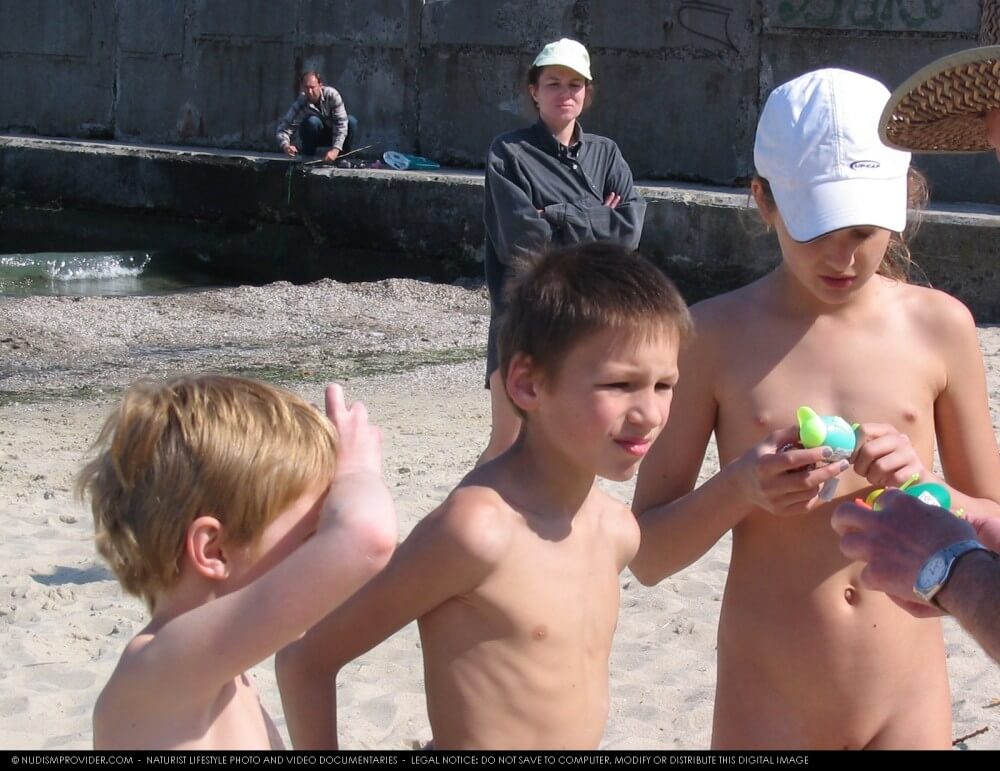 Premium Content # 28 - Living with joy and ease as part of the naturist and nudist lifestyle