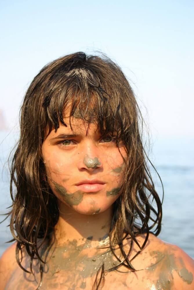 Courageous Naturist Girl pics - European Delegation of Body Freedom Advocates