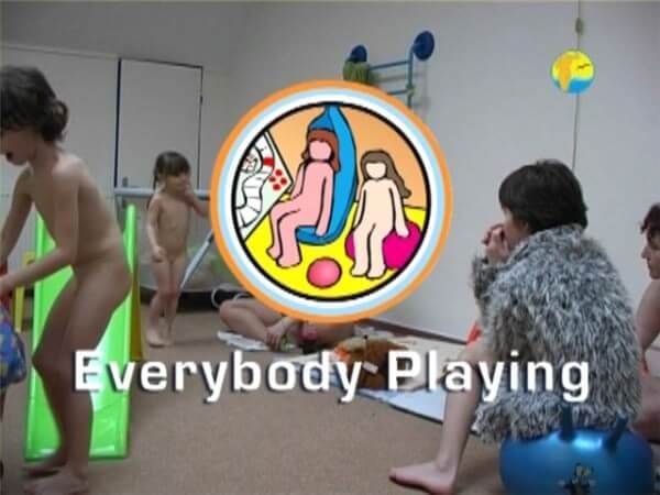 Naturism Freedom: Everybody Playing DVD - Naturism helps overcome fears and insecurities